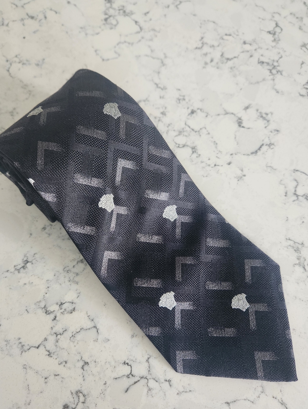 VERSACE 100% Silk Medusa Head Black Silver Gray Tie Made in Italy